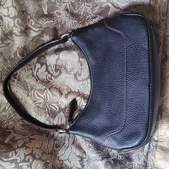 Wilson leather handbag and wallet set - Picture 4 of 12